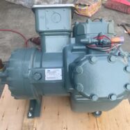 Carrier piston compressor 06EA550600